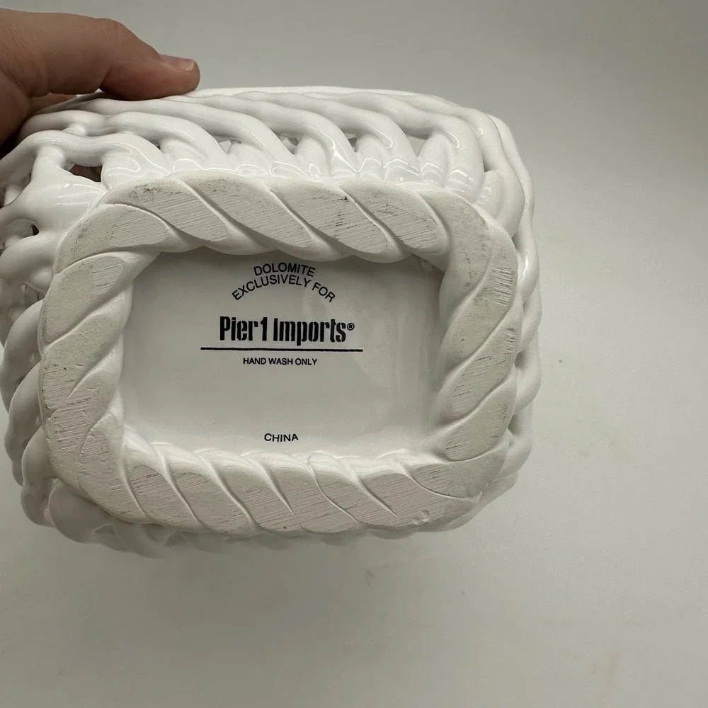 Pier 1 Imports Dolomite Basket White Woven Lattice Braid Farmhouse Cottage Decor